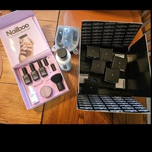Nailboo Starter Kit And 22 Dips